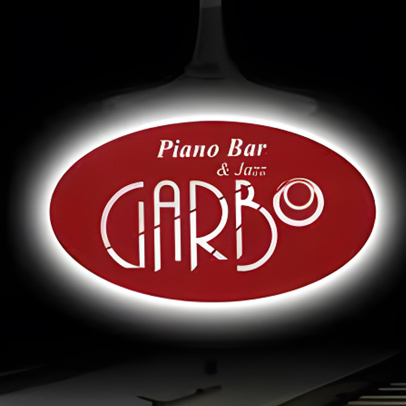 garbos_piano_bar